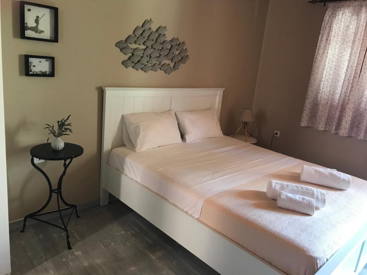 Cabernet Houses Lefkada City Bagian luar foto